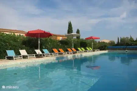 Vakantiehuis Frankrijk, Provence, Aups villa La Belle Ons mooie g
emeenschappelijk zwembad
