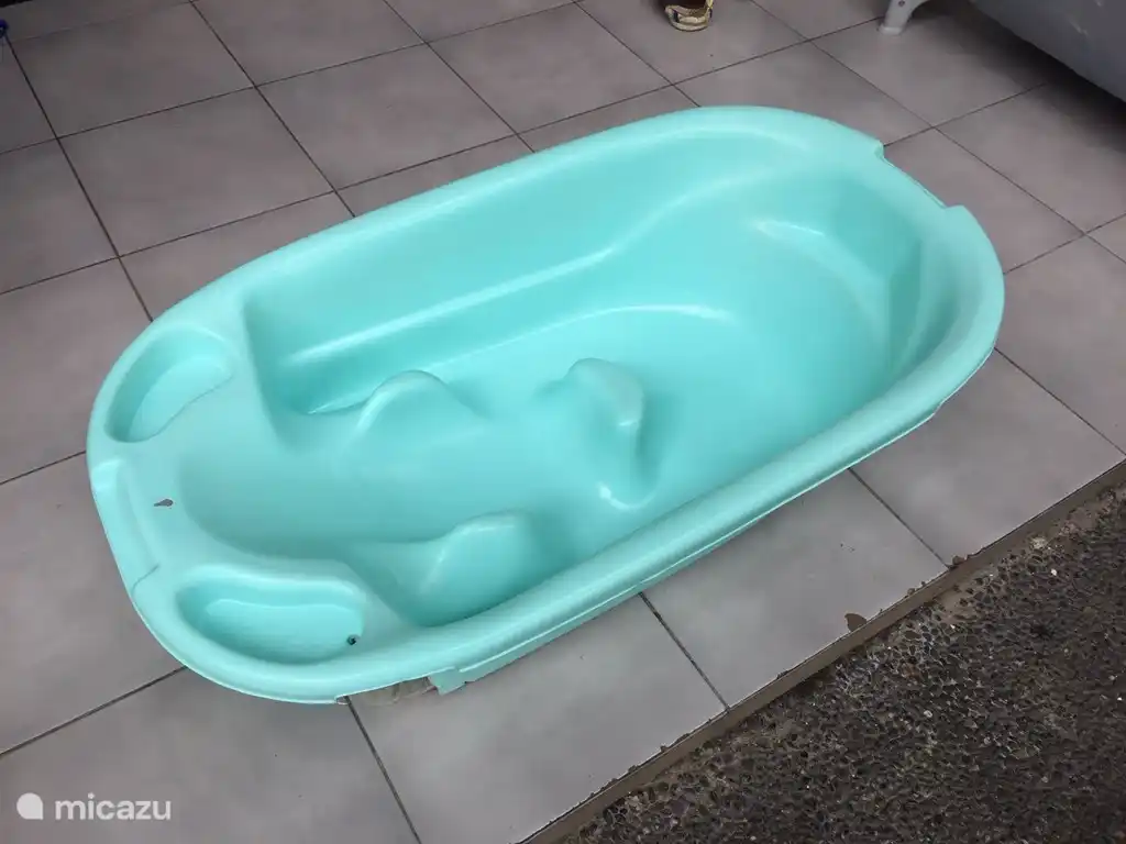 Baby- / Kinderbad vorhanden.