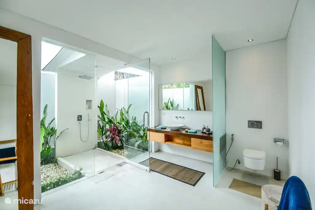 Badezimmer im Erdgeschoss.