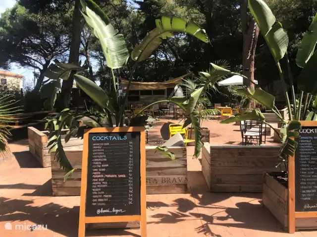 Casa Sa Riera en España, Costa Brava, Begur - villa Nuevo lounge bar en Playa de Pals