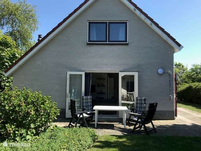 Holiday home in Netherlands, Zeeland – holiday house Delfin