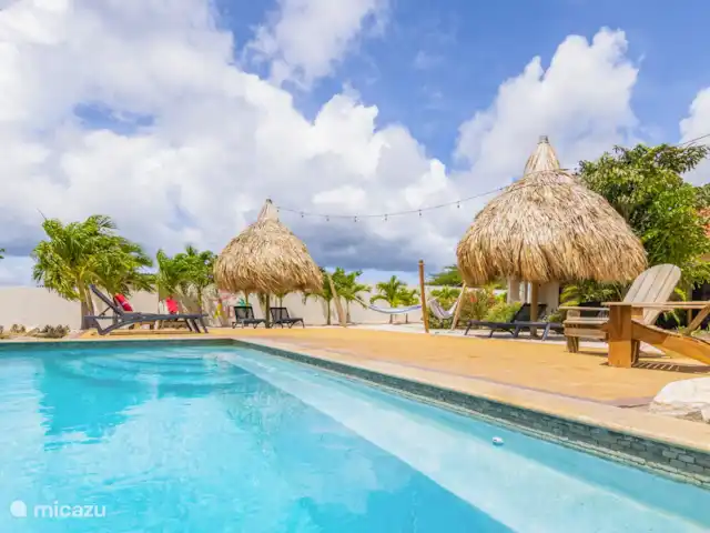 ABC Lodge Curaçao A en Curazao, Curazao Centro, Julianadorp - cabaña de madera Sol o sombra, puedes hacer ambas cosas en ABC