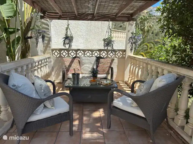 Casa Toucan Moraira | Espagne, Costa Blanca, Moraira - villa Zone ombragée au bord de la piscine