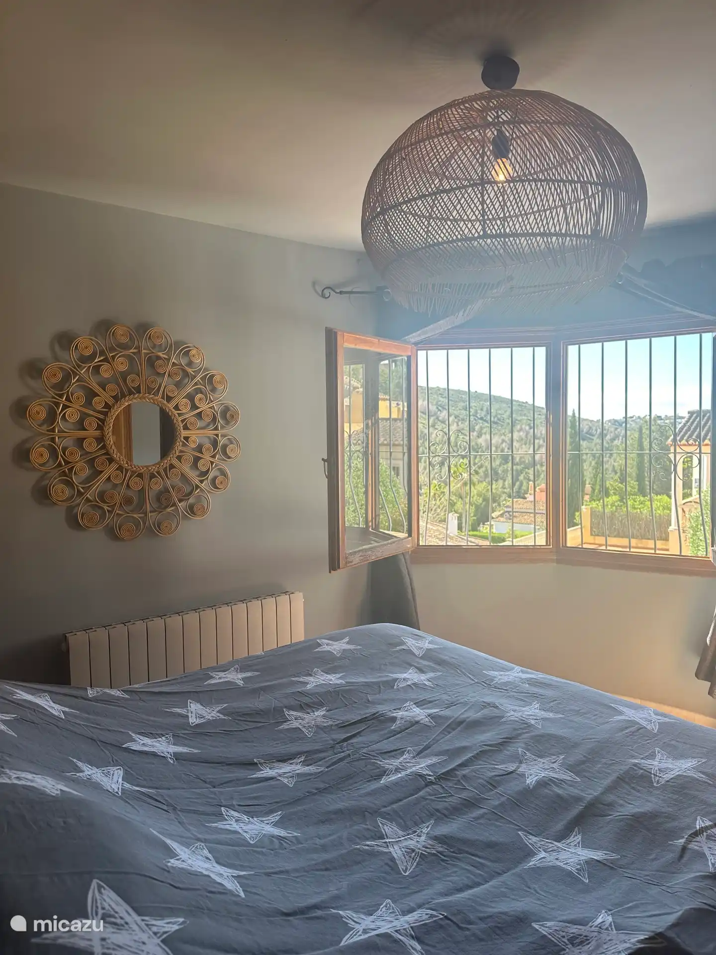 Schlafzimmer 1 mit eigenem Bad