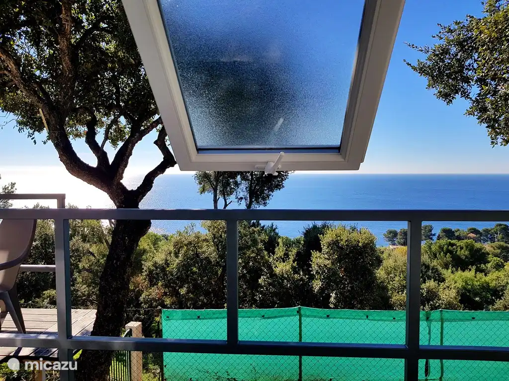 Blick von der Toilette