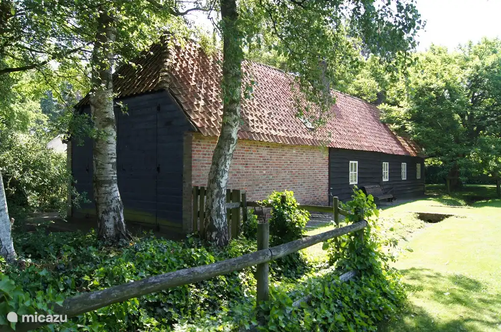 Ferienbauernhof De Hertenhoeve Lage Mierde NL. Hinteres Pferdestall