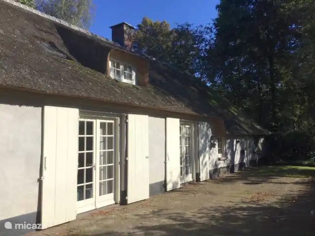 Le Hertenhoeve | Pays-Bas, Brabant-Septentrional, Reusel-De Mierden - ferme Ferme de vacances familiale 12 p. Hertenhoeve Lage Mierde NL
Arrière maison avec bureau et chambre parentale