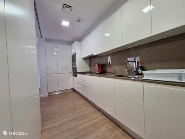 Pison Ange | Espagne, Costa Blanca, Jávea - appartement Cuisine entièrement équipée (four, micro-ondes, réfrigérateur, congélateur, lave-vaisselle, expresso, ...)