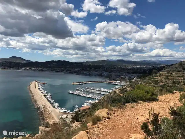 Pison Ange | Espagne, Costa Blanca, Jávea - appartement Vue sur le port depuis l’éperon du Montgo.