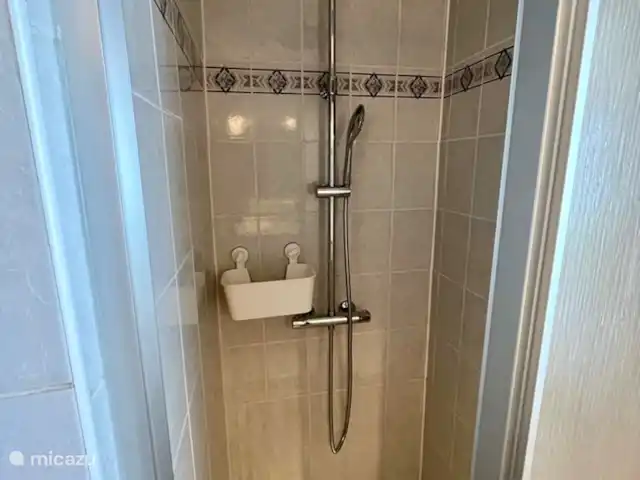 mobil home / caravana en Francia, Hérault, Cap d'Agde – Amplia casa móvil Les Sables d'Or Aguacero