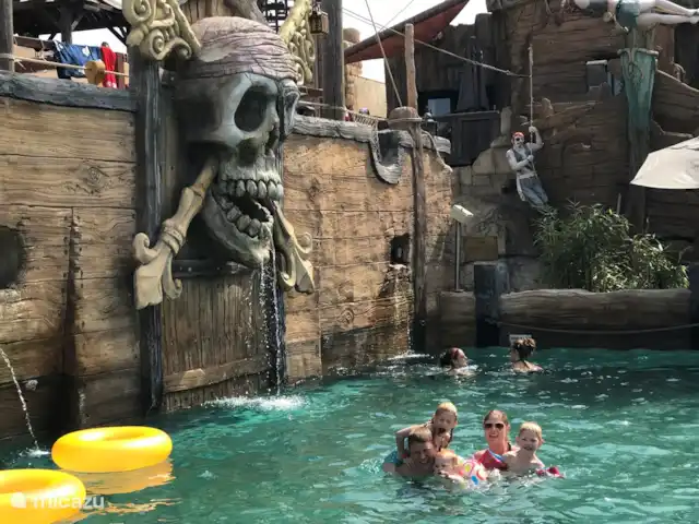 mobil home / caravana en Francia, Hérault, Cap d'Agde – Amplia casa móvil Les Sables d'Or Paraíso de natación pirata