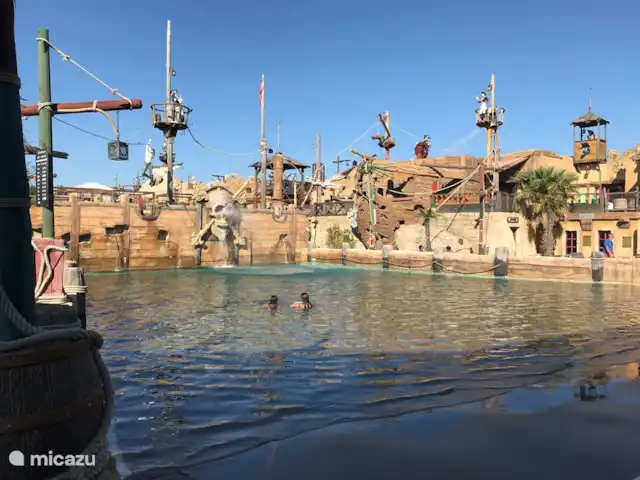 mobil home / caravana en Francia, Hérault, Cap d'Agde – Amplia casa móvil Les Sables d'Or baño pirata