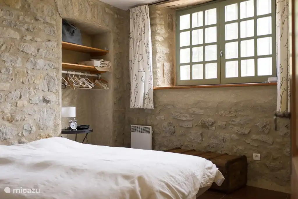 Schlafzimmer 2 (mit Dusche)