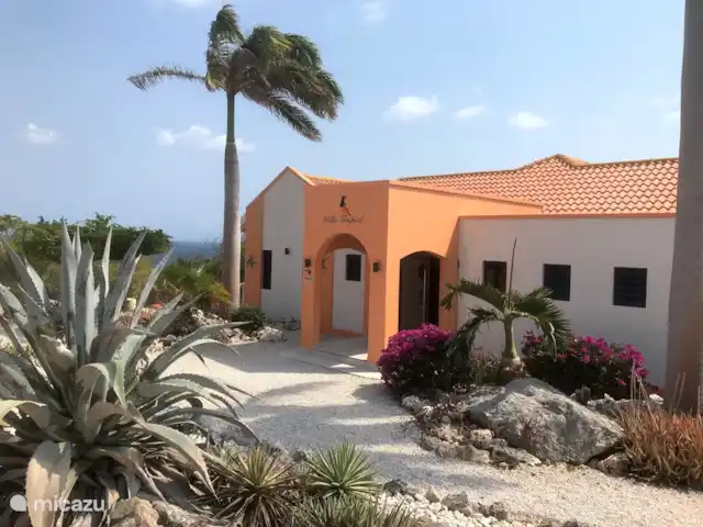 Villa Trupial huren in Curaçao, Banda Abou (west), Coral Estate, Rif St.Marie - villa Voorkant