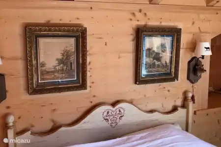 Vakantiehuis Zwitserland, Wallis, Champéry chalet Les Deux Sources slaapkamer met badkamer