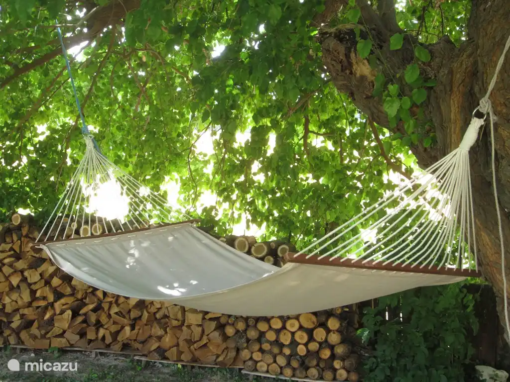 se prélasser dans le hamac