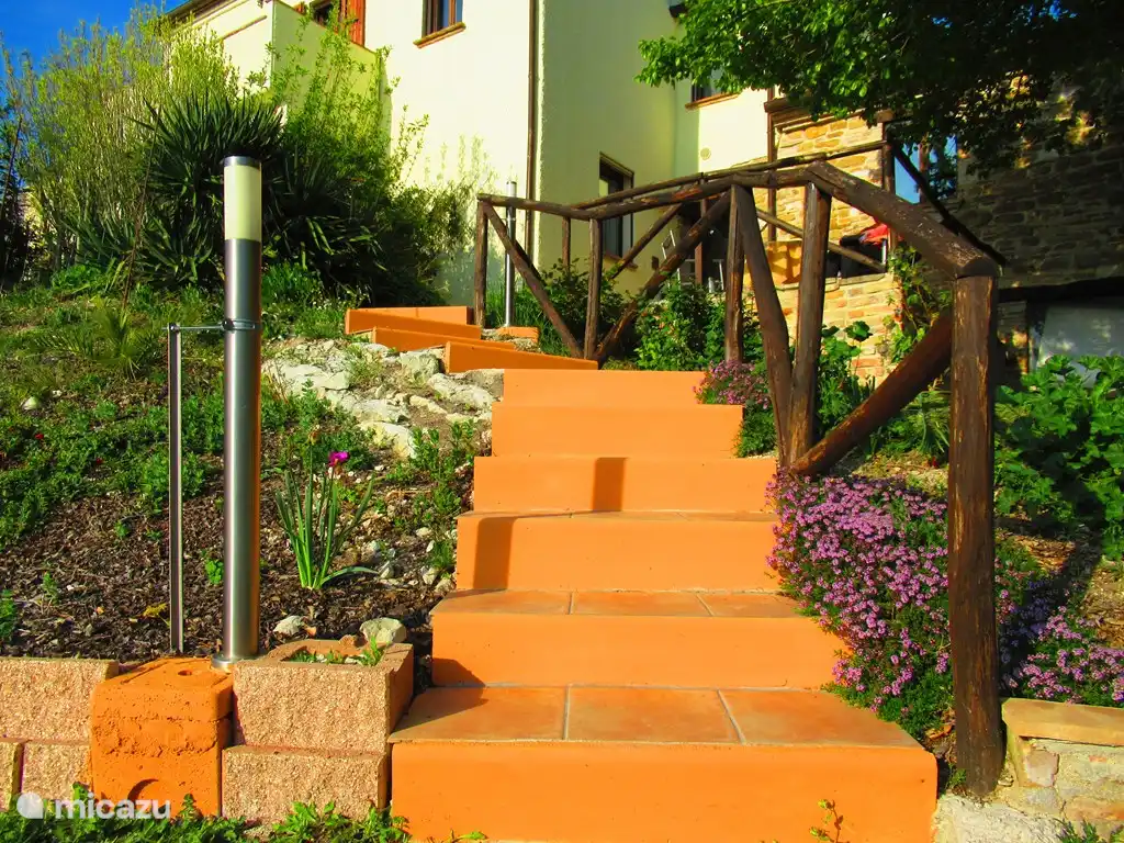 accès depuis la piscine