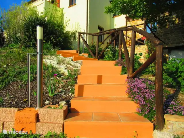Casa dei sogni d'oro - App Nidastore | Italie, Marche, Arcevia - appartement accès depuis la piscine