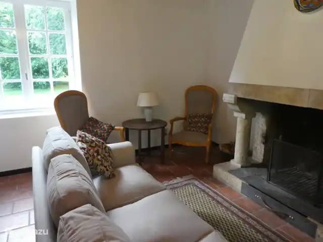 Conciergerie | France, Gers, Mauroux - gîte / cottage la cheminée de la salle de bain
