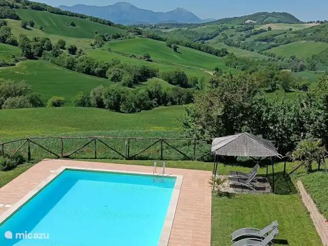Casa dei sogni d'oro-app. Palazzo | Italie, Marche, Arcevia - appartement Vue depuis la terrasse