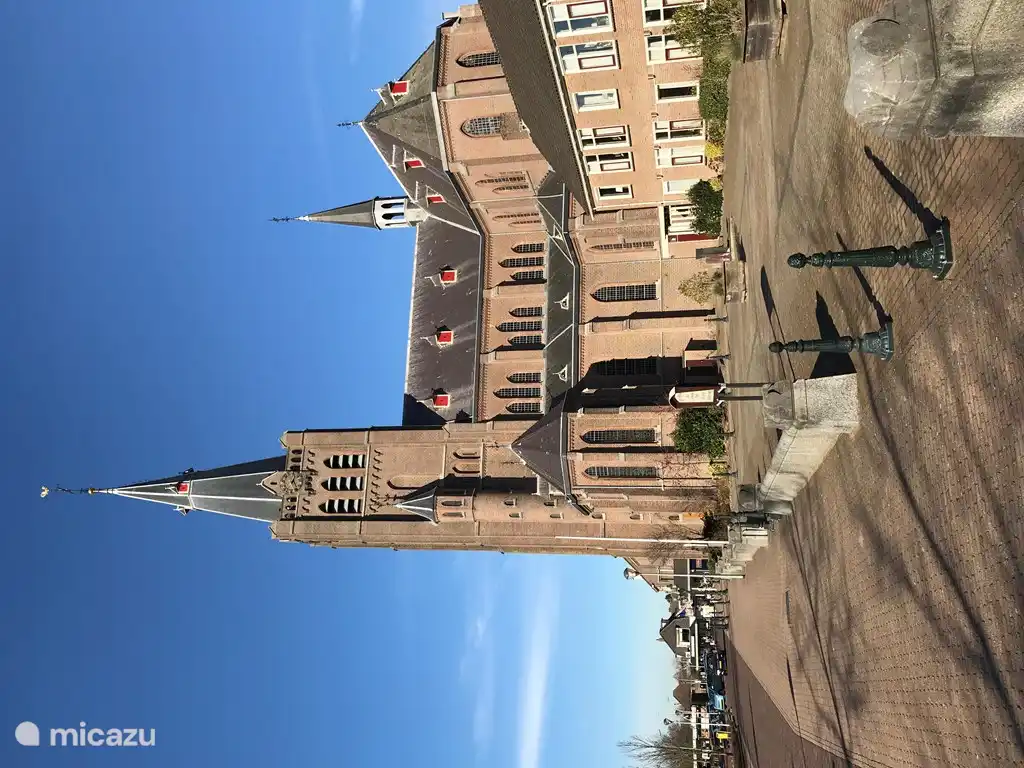 Kerk bij ons in het dorp
