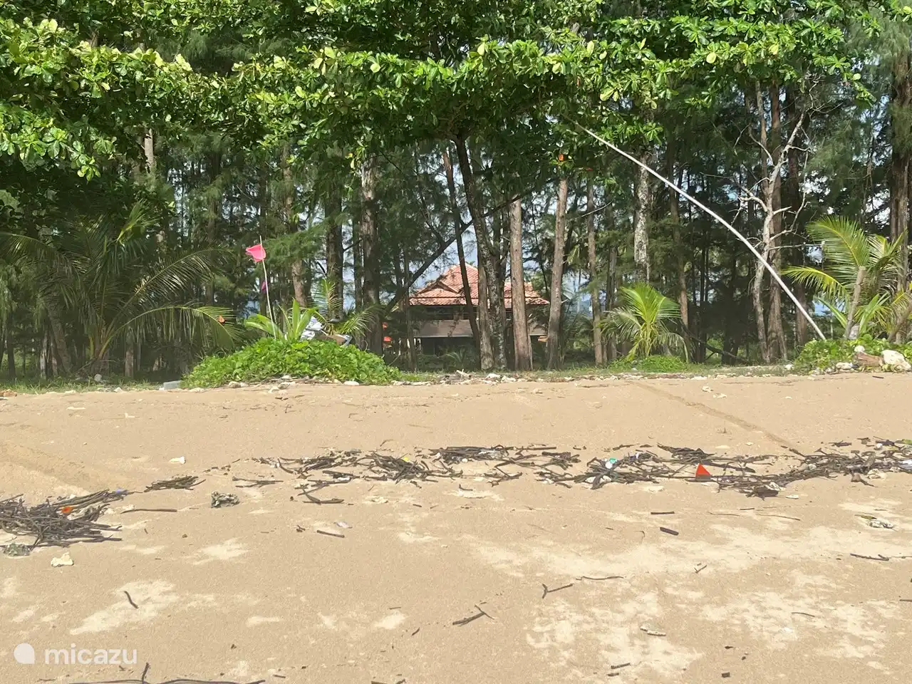 Villa vom Strand aus gesehen