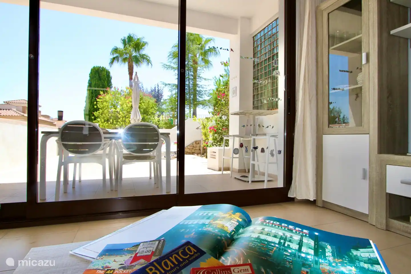 Living room with a view of the terrace