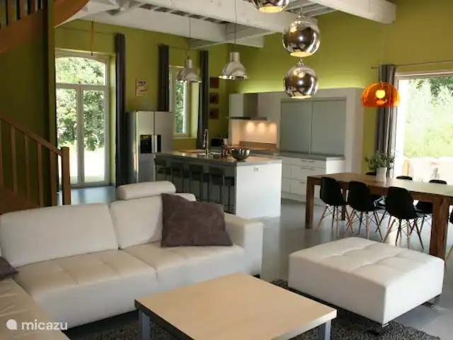 Castillo Portos en el sur de Francia en Francia, Tarn, Cahuzac - casa vacacional Sensación de loft con los techos de 4 metros de altura