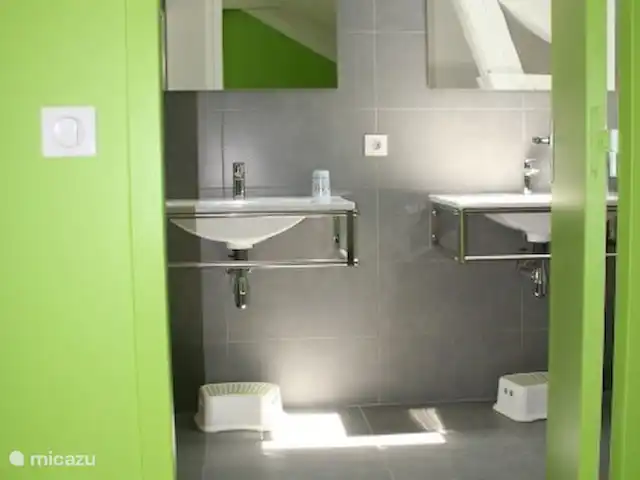 Castillo Portos en el sur de Francia en Francia, Tarn, Cahuzac - casa vacacional Cada cuarto tiene su propio baño