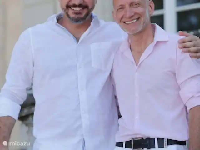 Castillo Portos en el sur de Francia en Francia, Tarn, Cahuzac - casa vacacional Los propietarios Stijn e Yves