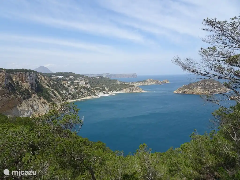 L'une des nombreuses vues magnifiques à distance de marche de votre maison de vacances.