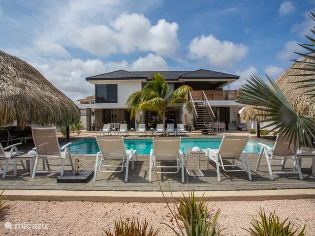 Vakantiehuis Curaçao – villa Hasta La Vista Royal
