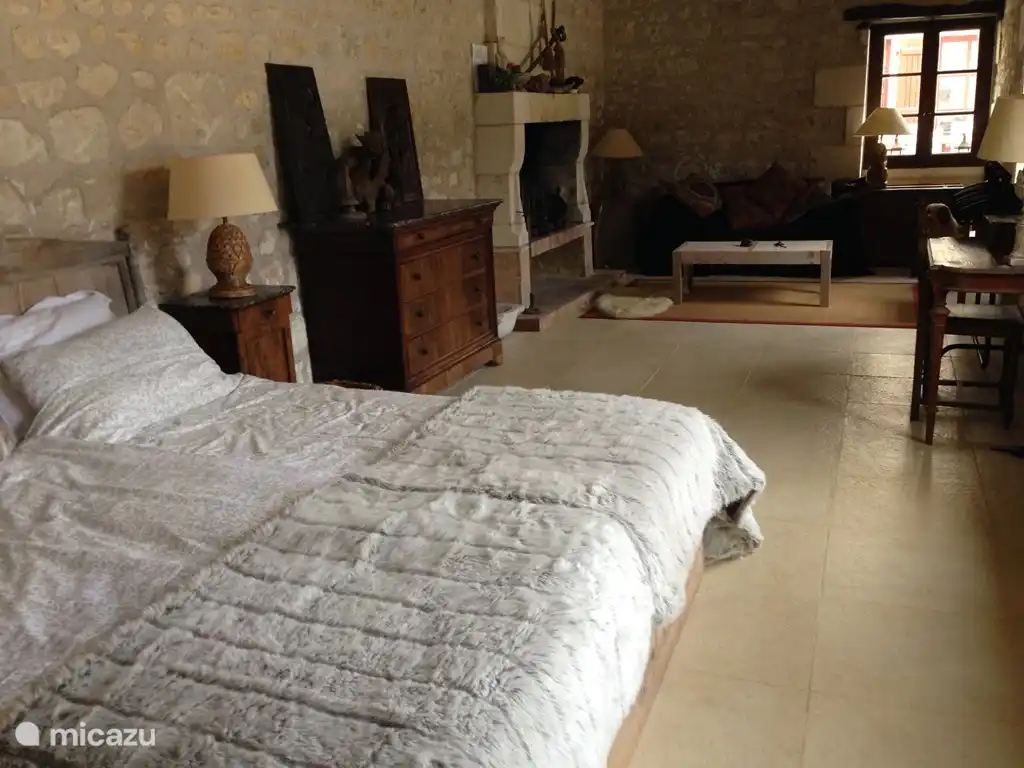 2. Schlafzimmer im Studio im Erdgeschoss neben dem Pool.