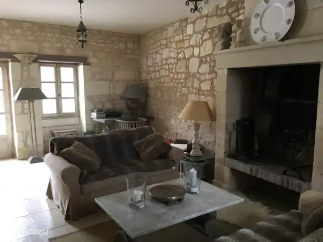 Maison d’hôtes du château à louer | France, Indre-et-Loire, Chinon - maison de vacances Partie du salon.