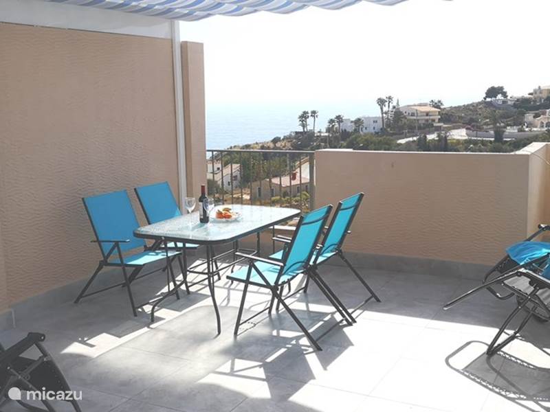 Holiday home in Spain, Costa Blanca, El Campello Apartment SUNNY SEA VIEW with large roof terrace