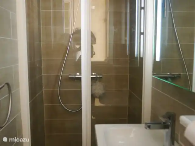 Maravilloso apartamento junto al mar en Niza en Francia, Costa Azul, Niza  - apartamento Baño 2