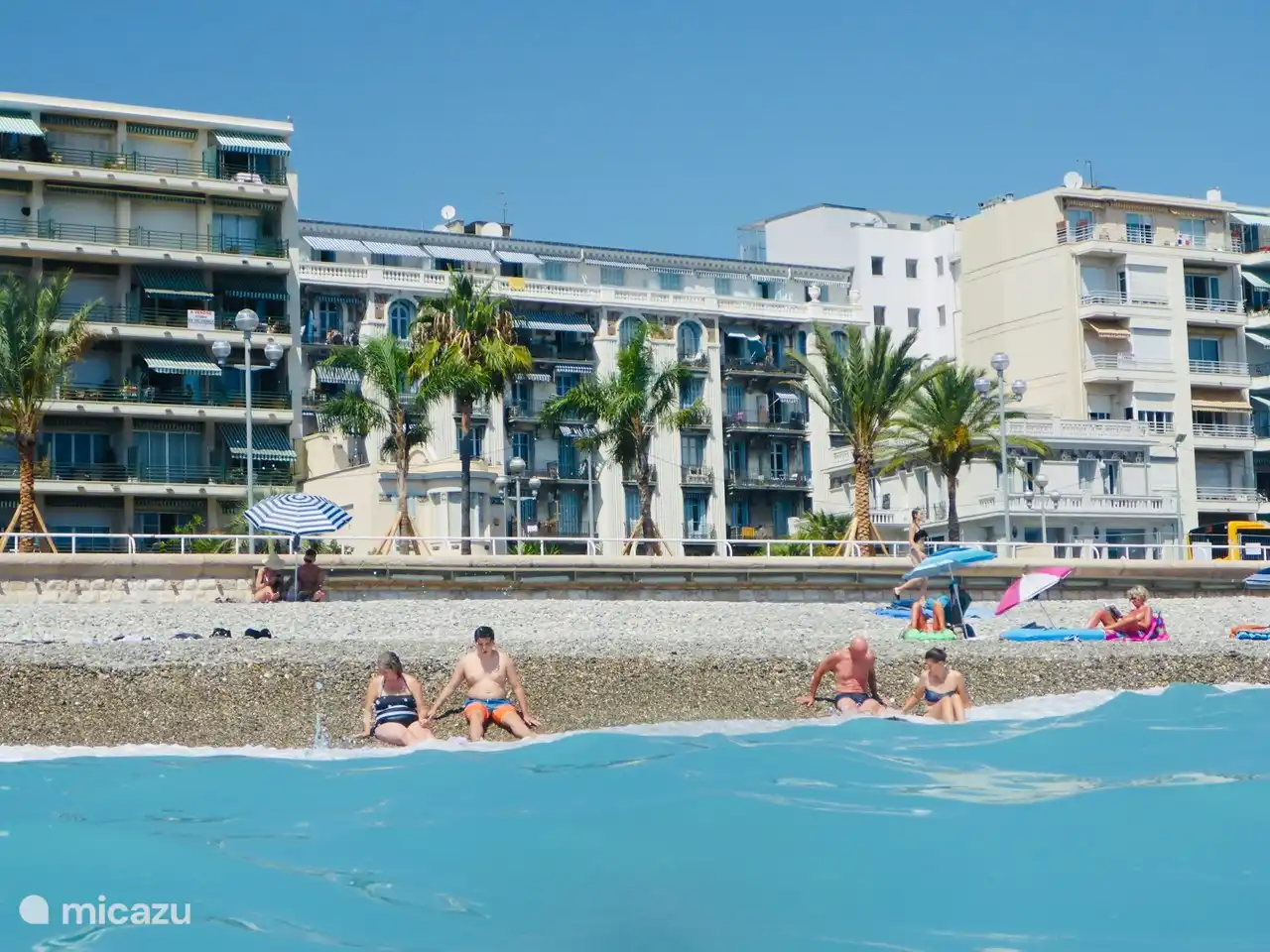La résidence avec jardin sur la Promenade des Anglais