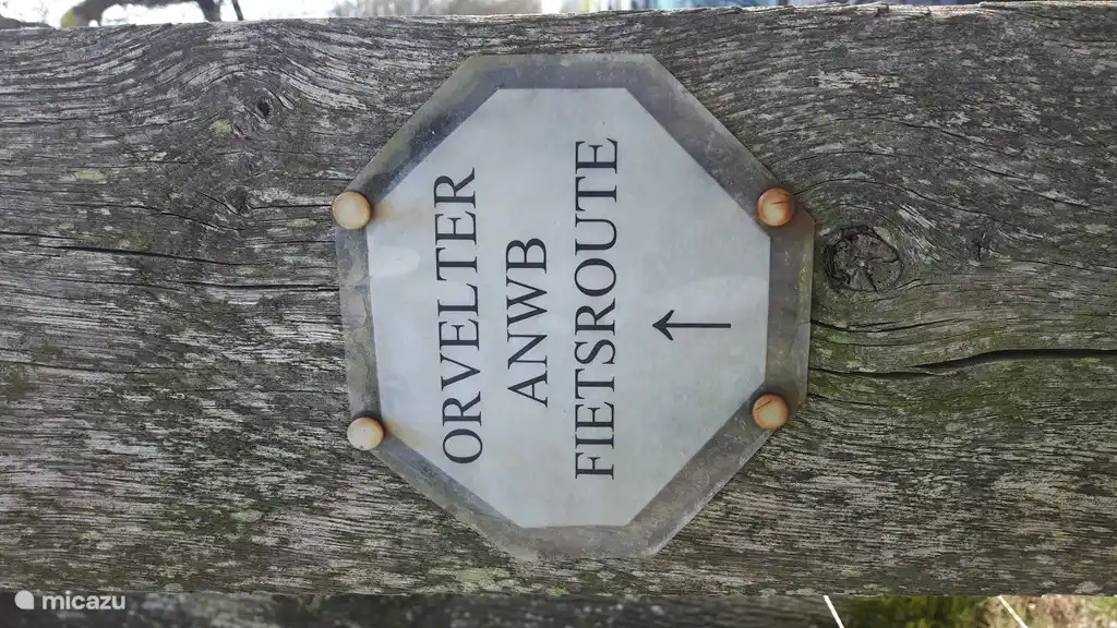 Die Drenthe Highlands bieten kilometerlange malerische Landschaften mit Heidehügeln, Wäldern und schottischen Highlandern - auf dieser Radtour sollten Sie das Museumsdorf Orvelte nicht versäumen. Es ist eines der schönsten Dörfer der Niederlande.