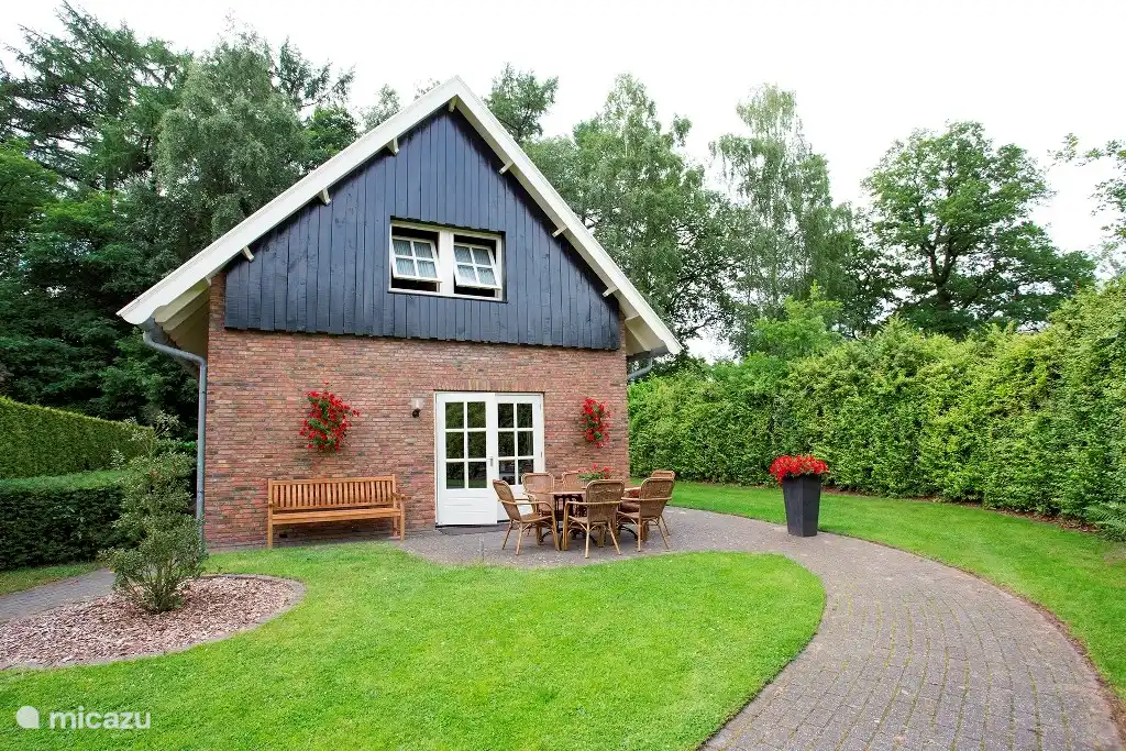 Geräumige Ferienhaus ist komplett ausgestattet.