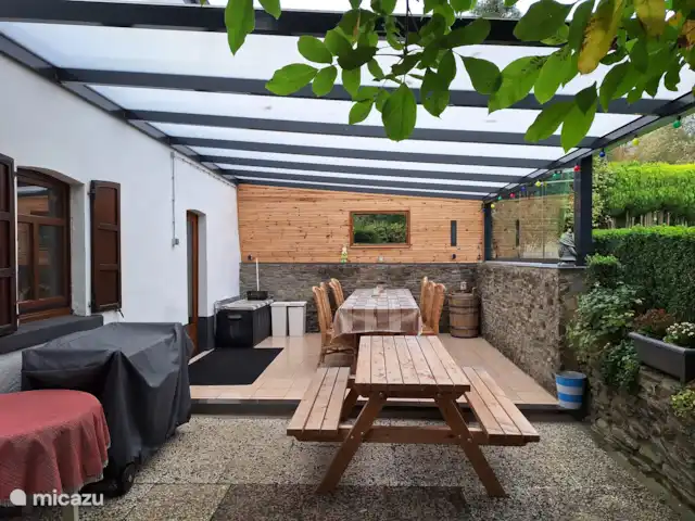 Koekehuis Beneden huren in België, Ardennen, Burg-Reuland - gîte / cottage Het overdekte terras