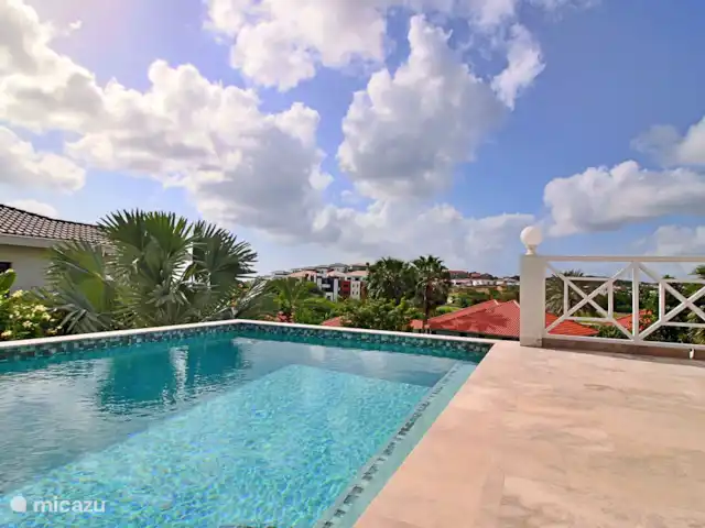 Nieuwe ruime woning met zeezicht huren in Curaçao, Curacao-Midden, Blue Bay - villa zwembad en uitzicht