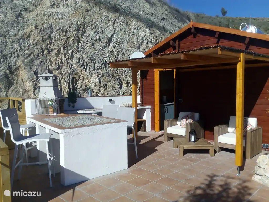 Outdoor kitchen with BBQ