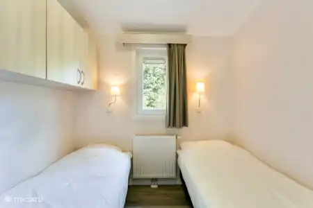 Vakantiehuis Nederland, Gelderland, Aalten chalet Chalet de Zwaluw slaapkamer