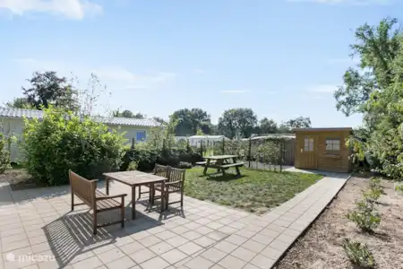 Vakantiehuis Nederland, Gelderland, Aalten chalet Chalet de Zwaluw tuin