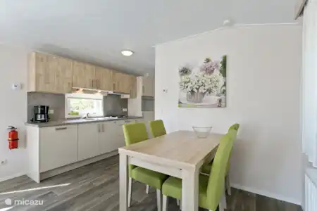 Vakantiehuis Nederland, Gelderland, Aalten chalet Chalet de Zwaluw keuken
