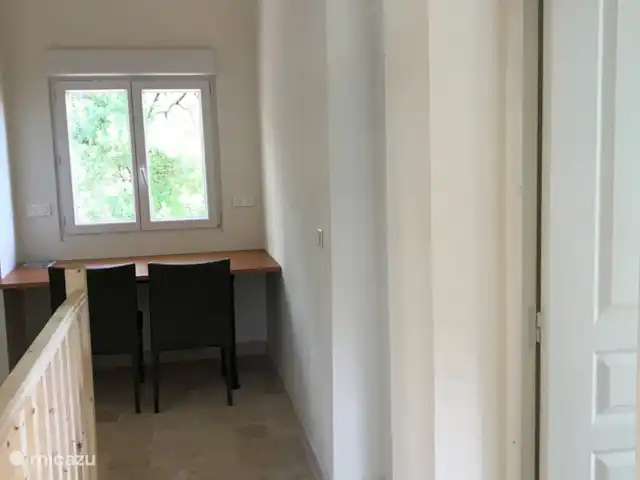 Villa Bellevue | France, Var, Sillans-la-Cascade - villa Il y a un lieu de travail dans le couloir à l'étage.