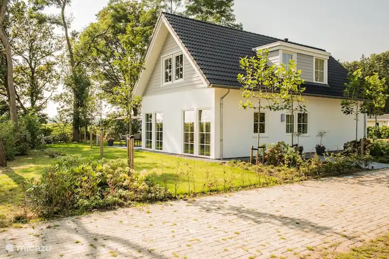 Villa Villa De Hertog 722 In Baarle Nassau Nordbrabant Niederlande Mieten Micazu