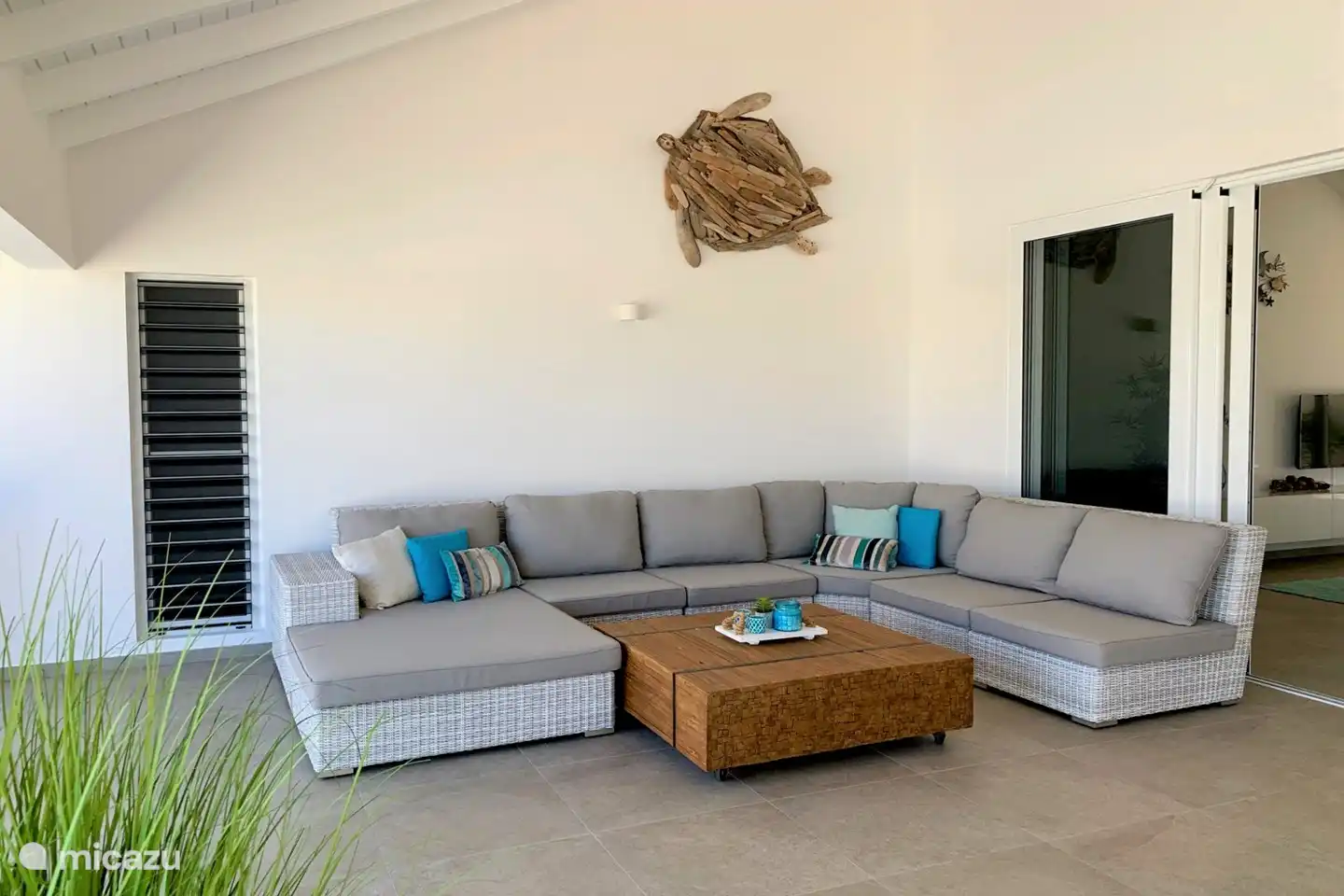 Covered porch with lounge set