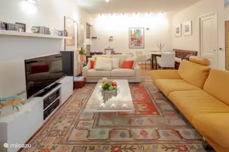 Vacation rental Italy, Umbria, Castel Ritaldi holiday house Casa Verde living room