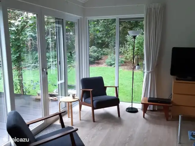 De Uithoek huren in Nederland, Drenthe, Doldersum - chalet Zithoek woonkamer